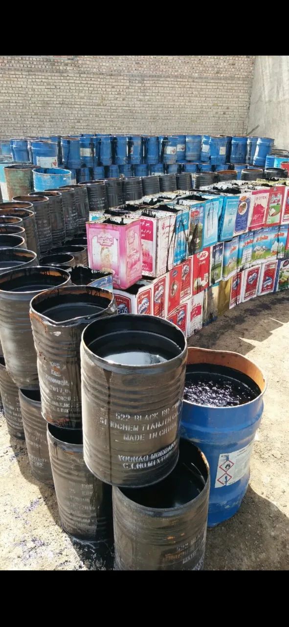 دنیای عایق