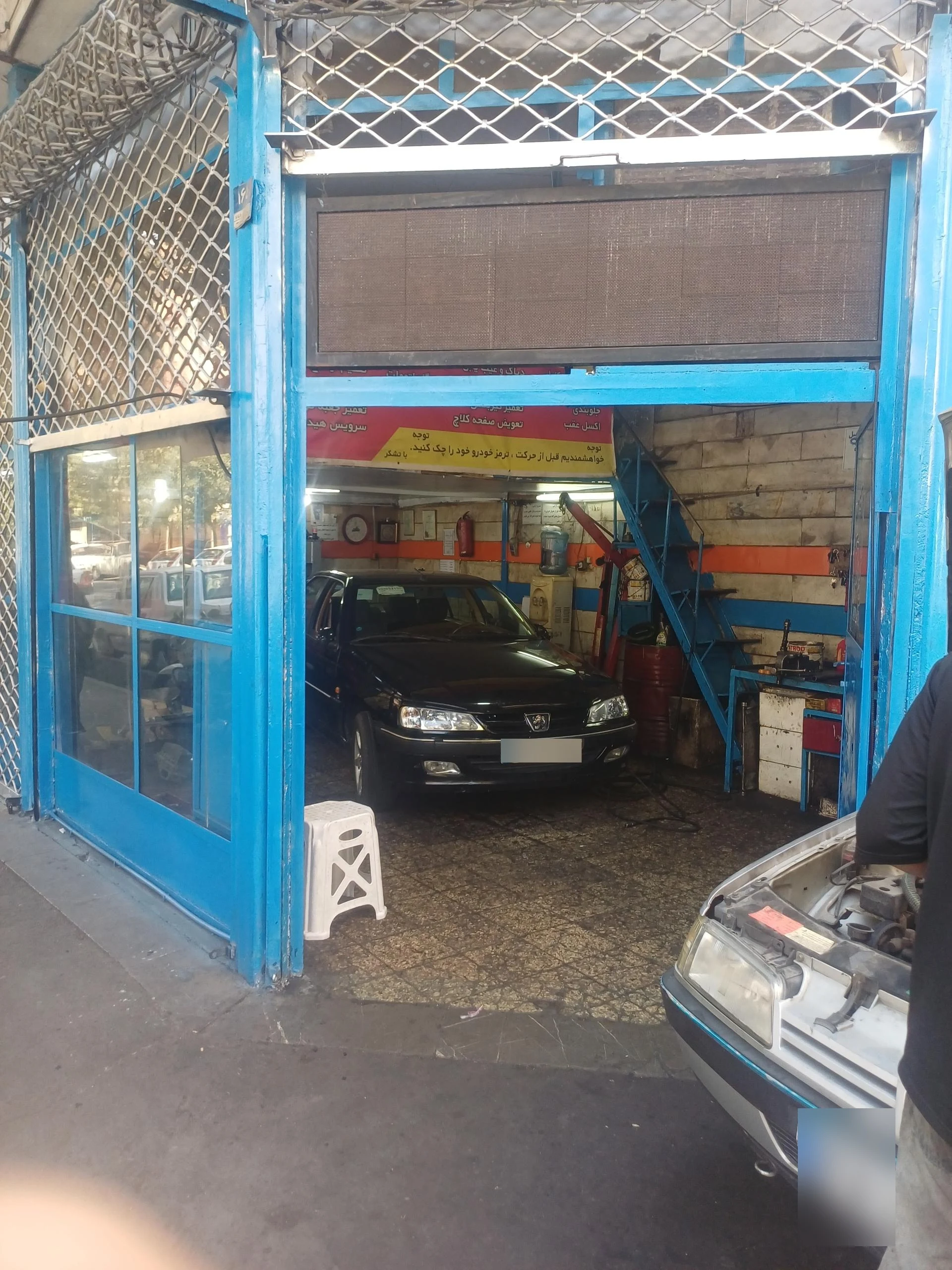تعمیرات کاربراتور و انژکتور حقیقت