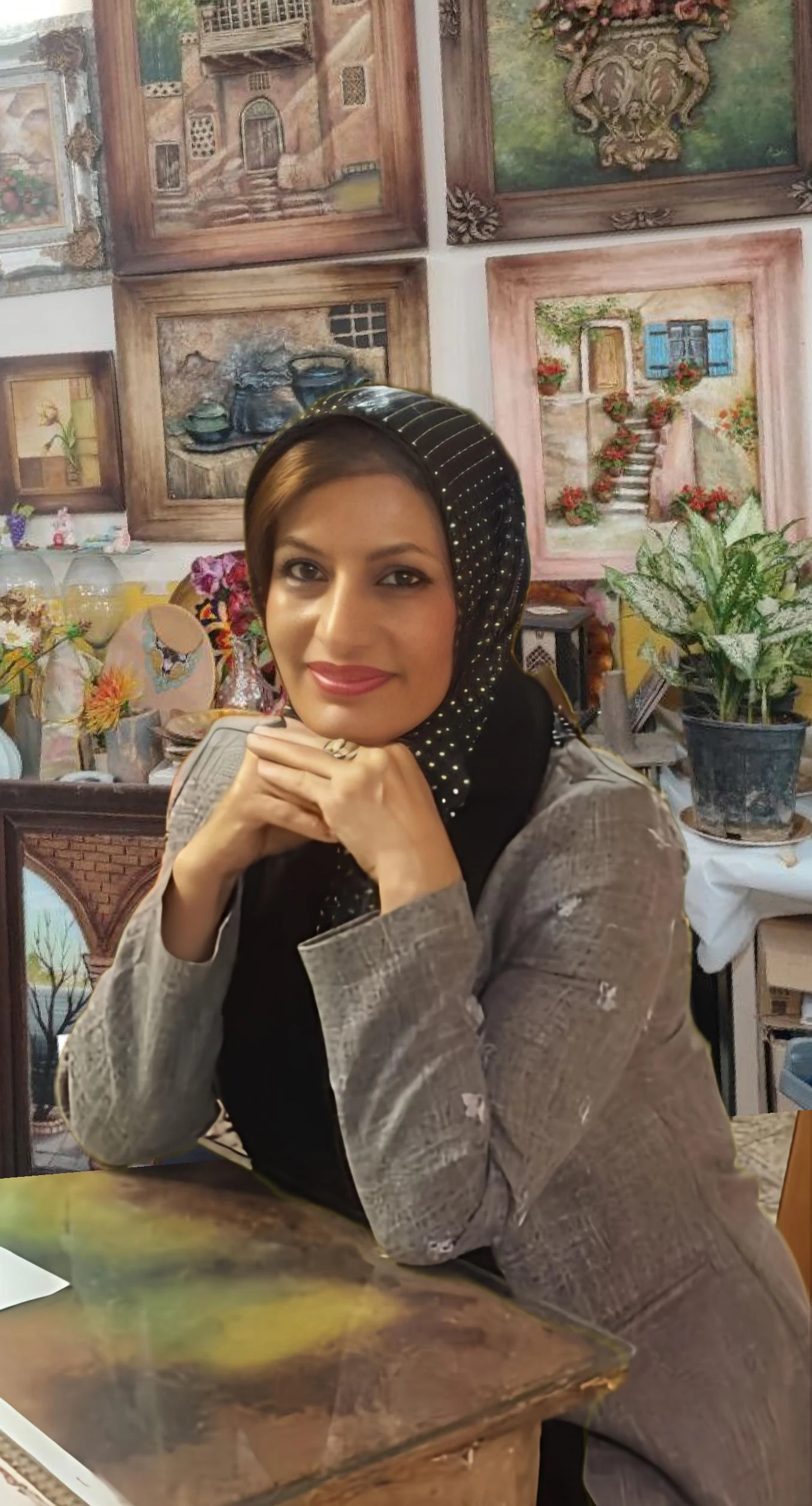 آموزشگاه وفروش نقاشی وهنرهای دستی اطیابی