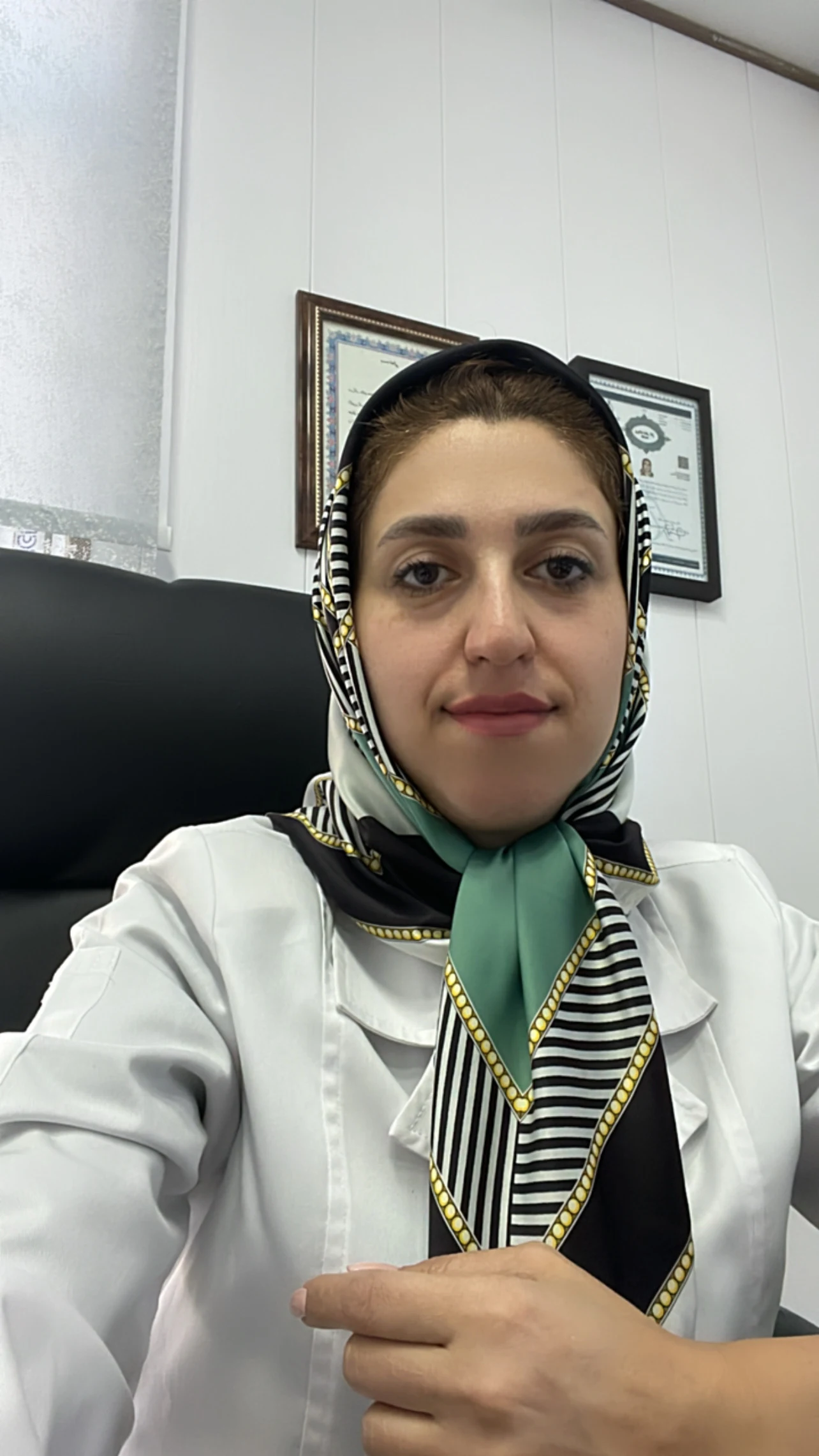 مشاور تغذیه و رژیم درمانی حنانه بهشتی