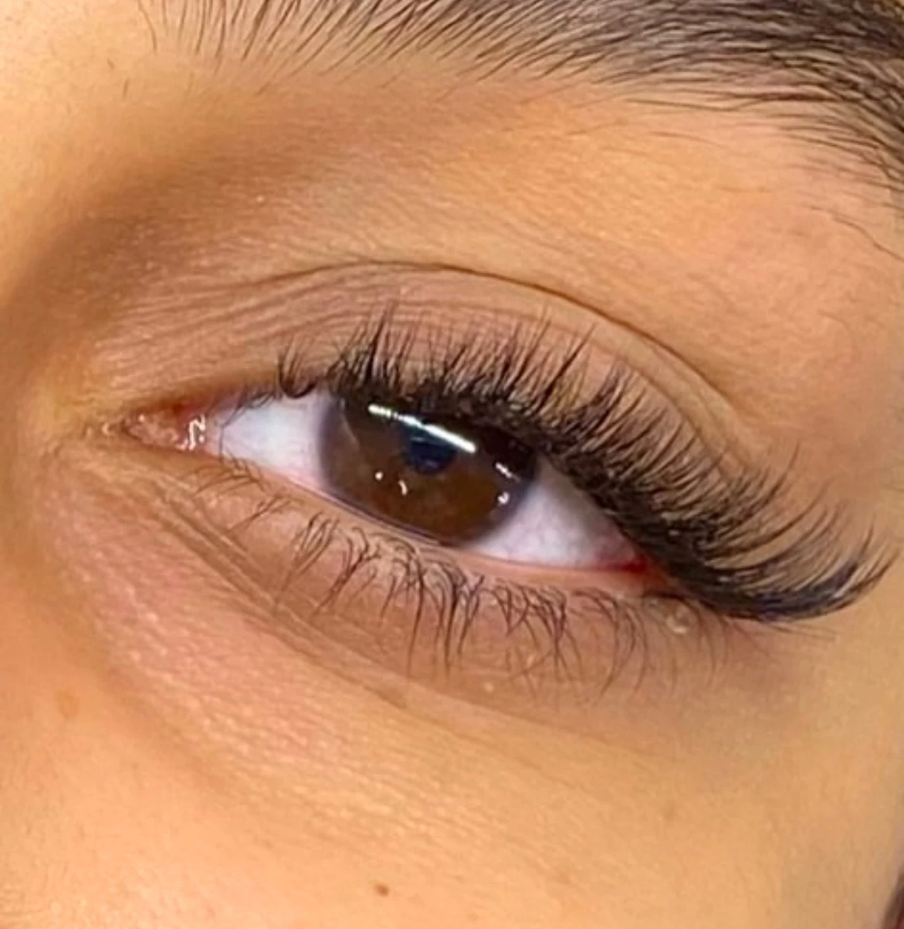 اکستنشن مژه کیمیا