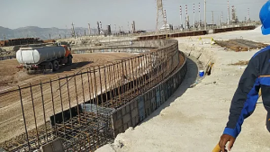 اجرای کفسازی پیوینگ با ماله پروانه
