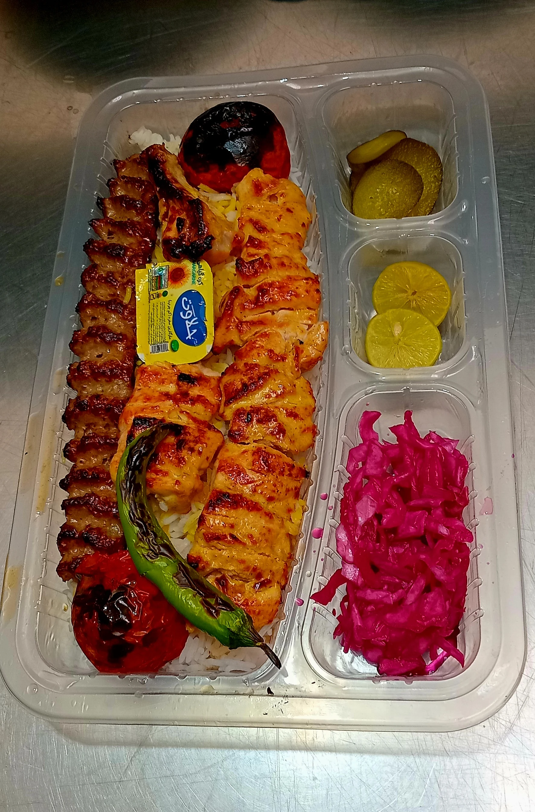 تهیه غذا سیمرغ - تصویر 4