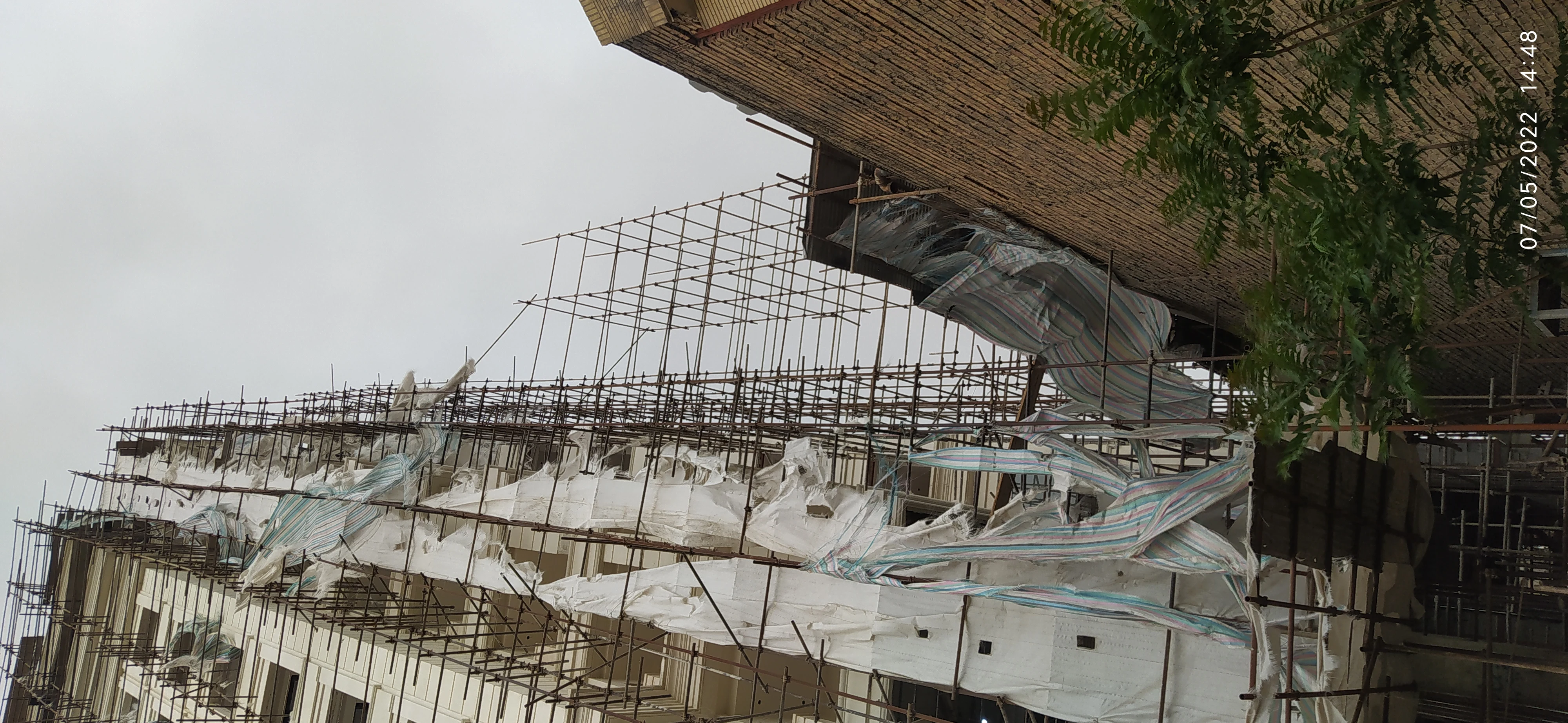 داربست فلزی دیبا