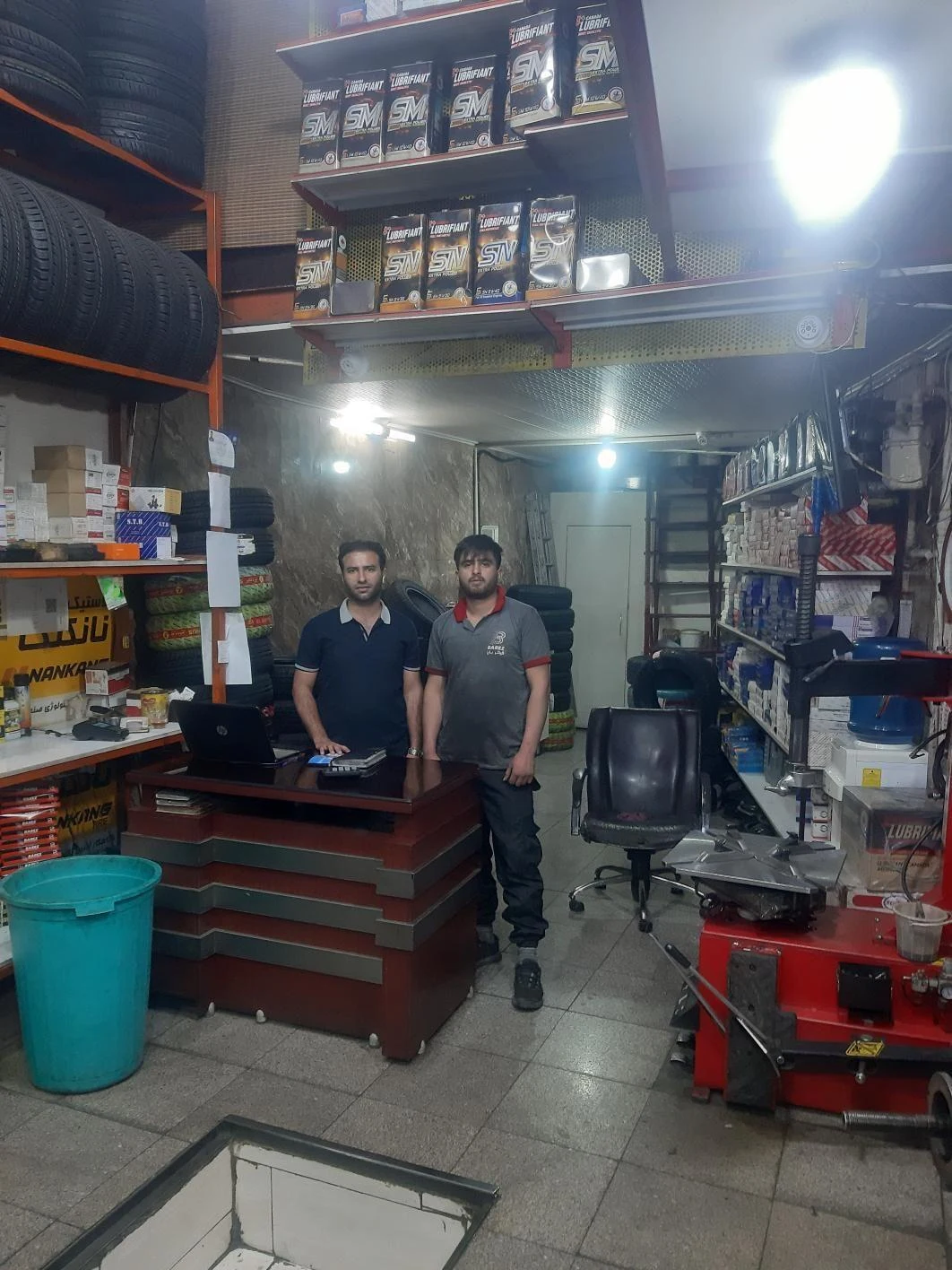 فروشگاه لاستیک کده تهرانپارس