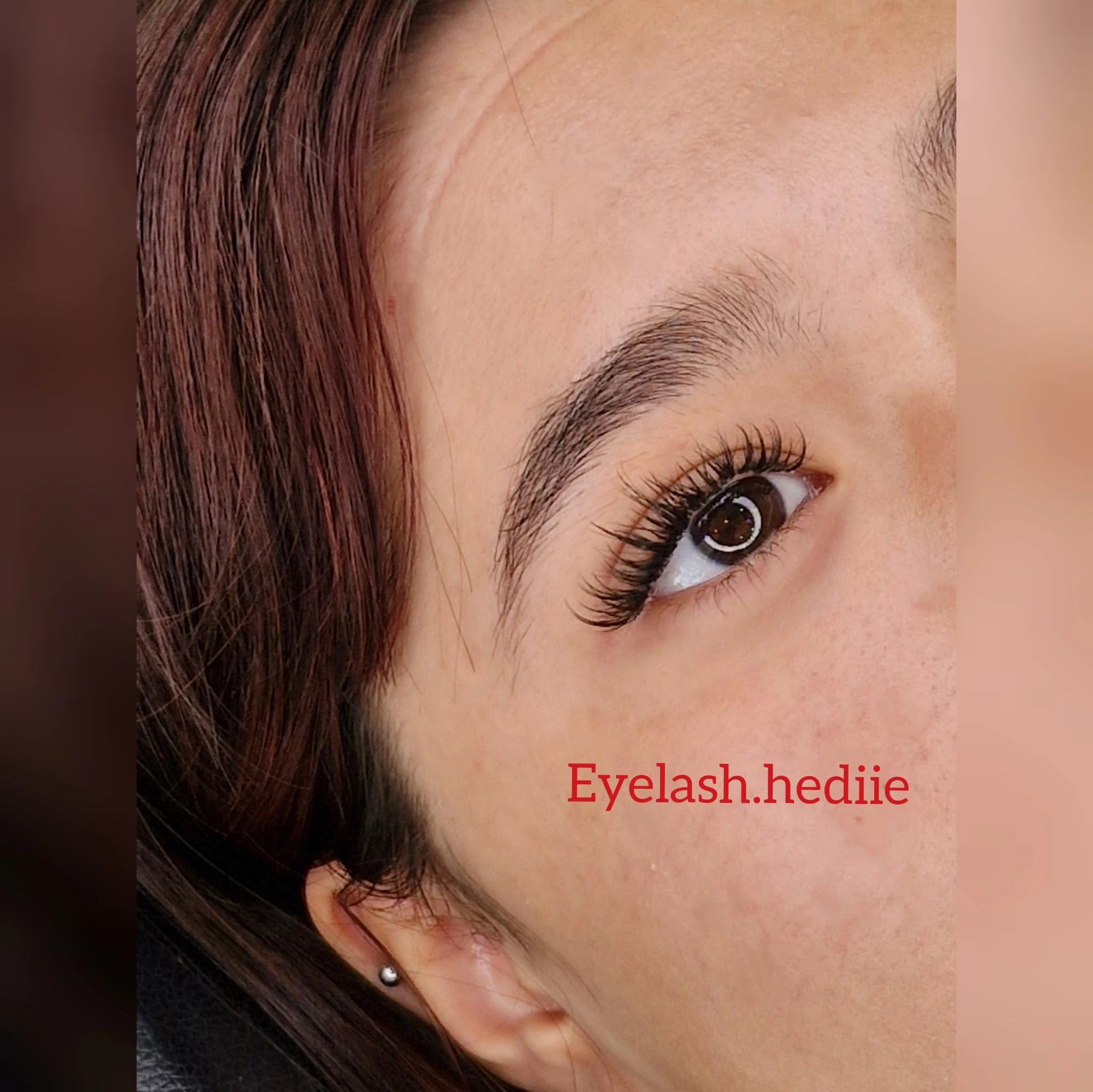 خدمات زیبایی مژه هدیه