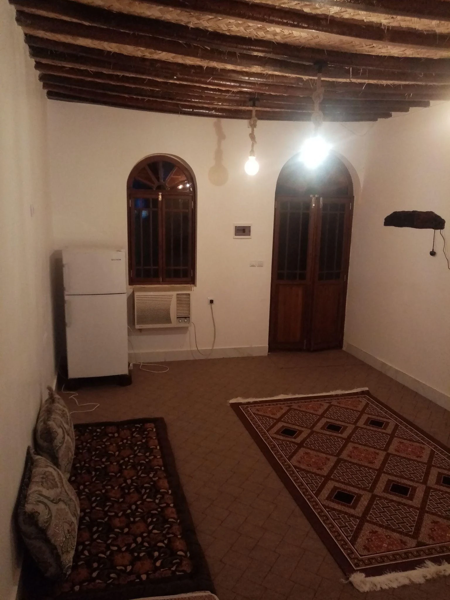 اقامتگاه بومگردی فرفری