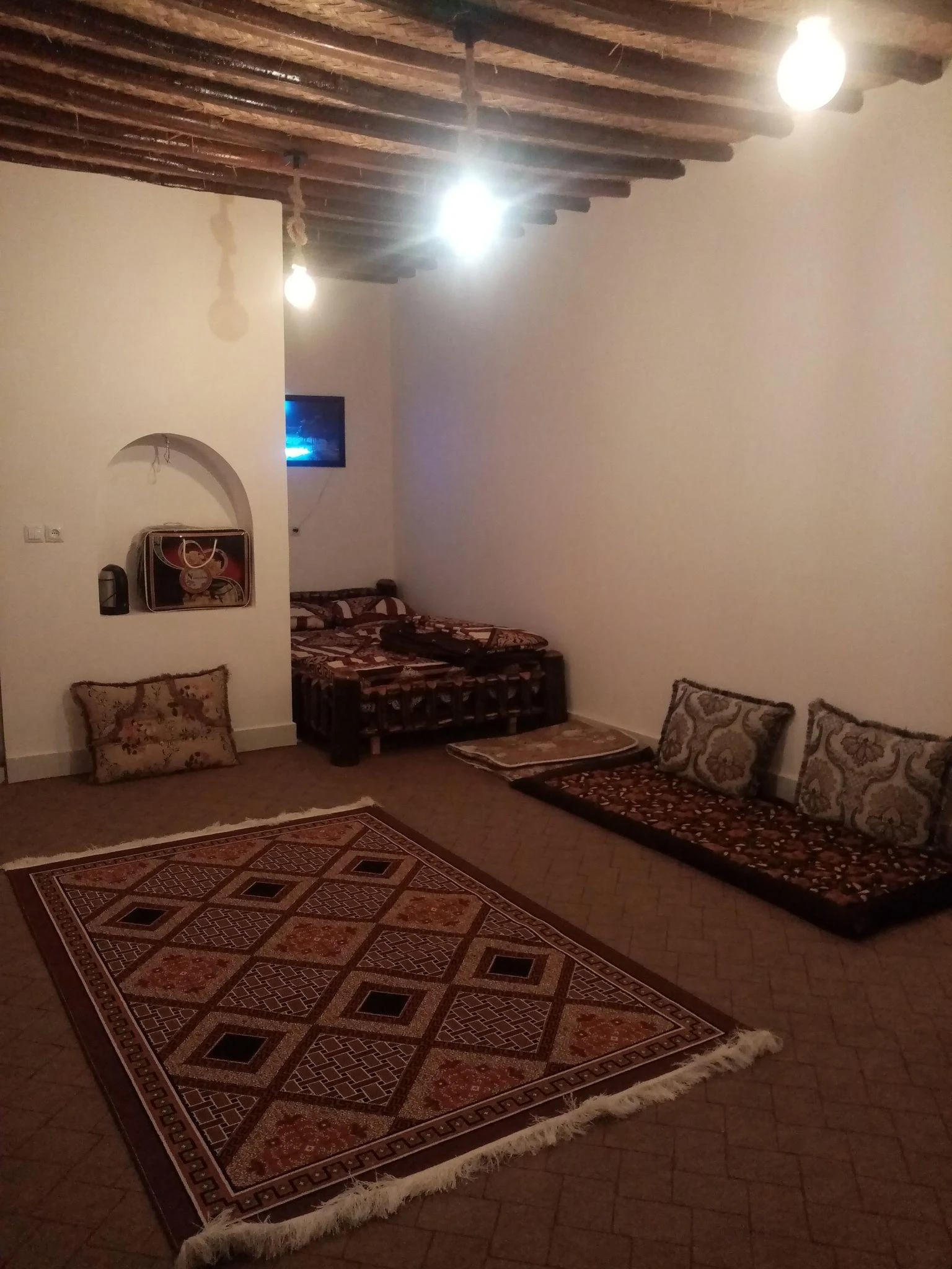 اقامتگاه بومگردی فرفری - تصویر 2