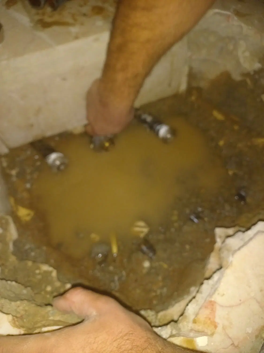تشخیص نشتی و لوله‌کشی در فردوس - تصویر 2