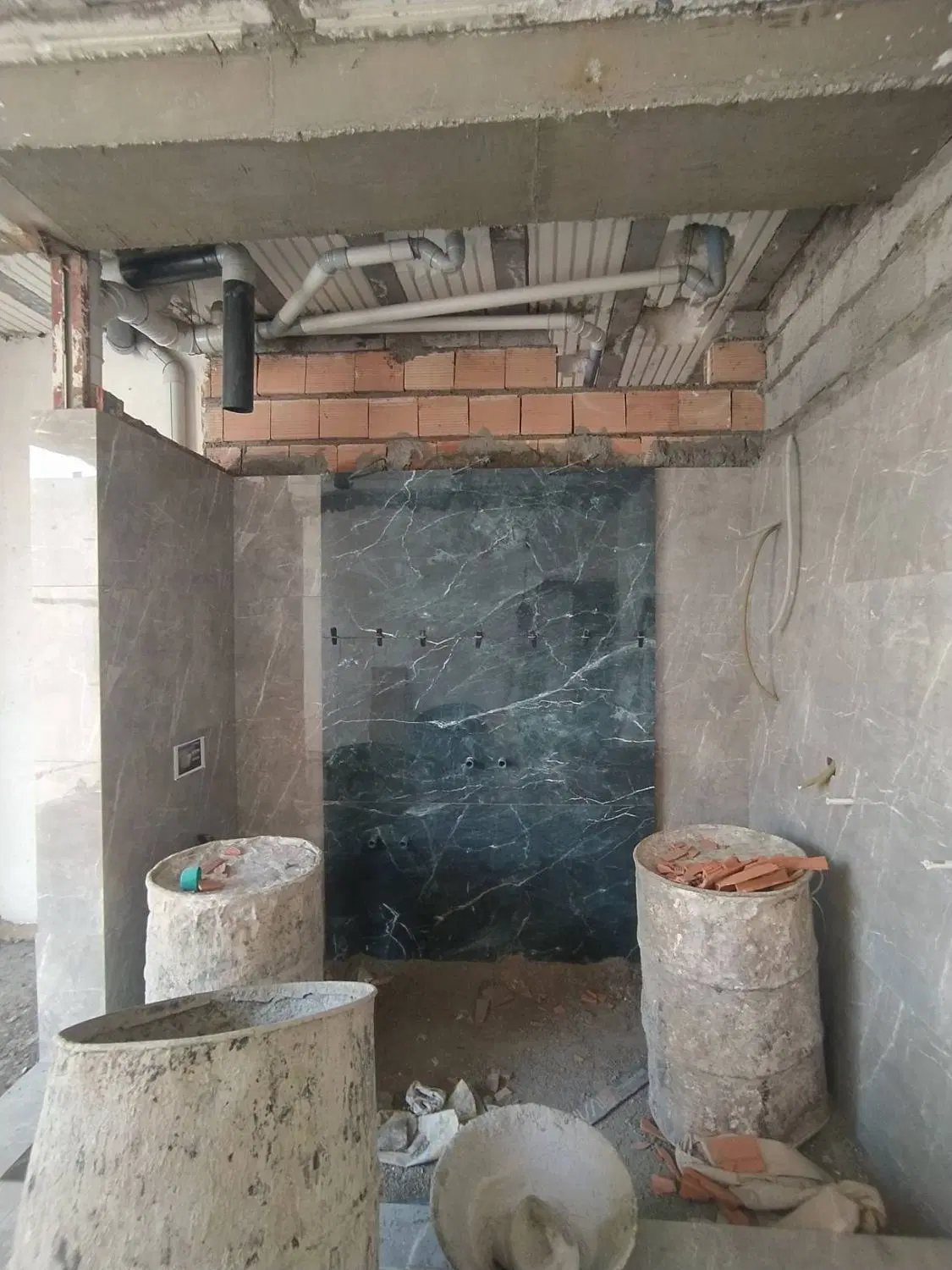 سنگ‌کاری و کاشی‌کاری در نیاوران - تصویر 8