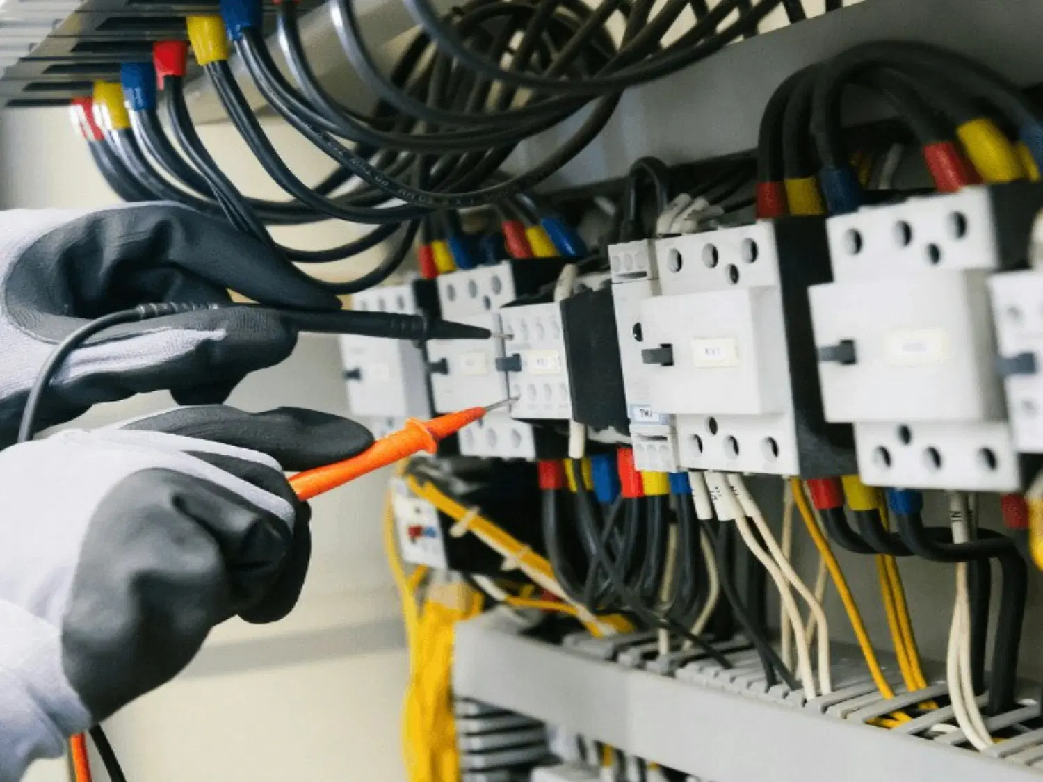 برق ساختمان و صنعتی در تبریز