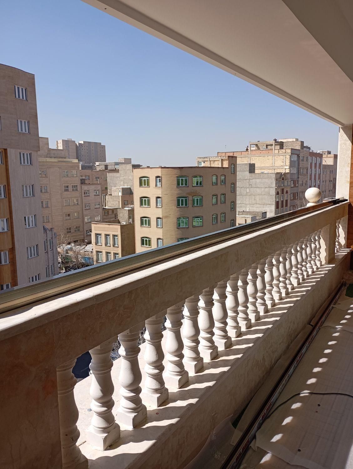 شیشه بالکن جنتی - تصویر 4