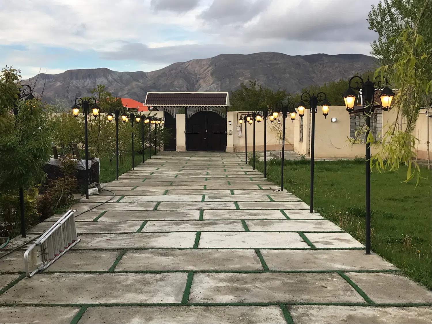 برق‌کار ساختمان در تبریز - تصویر 5