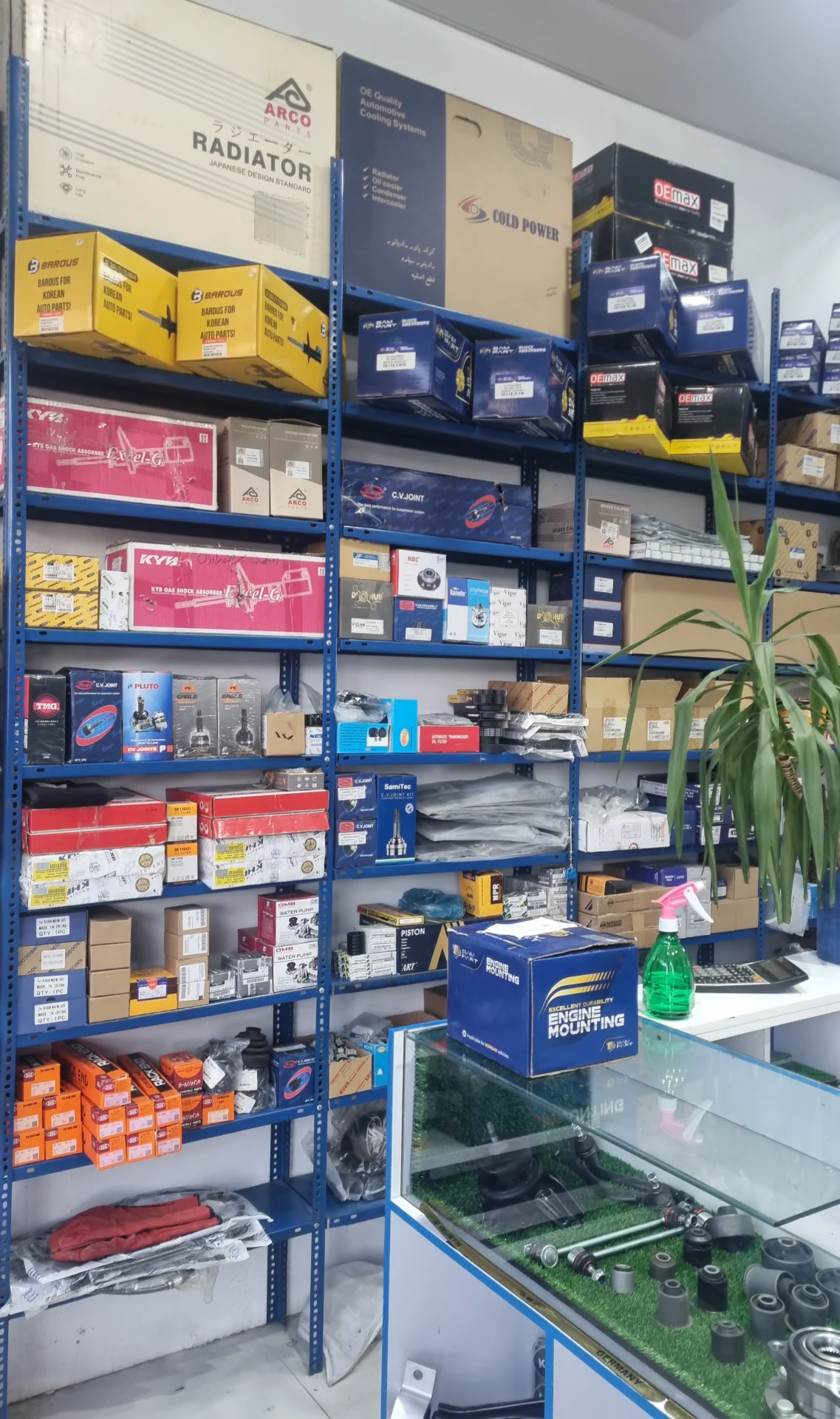 فروشگاه آذرپارت(ماکسیما و هیوندای و کیا ) - تصویر 2