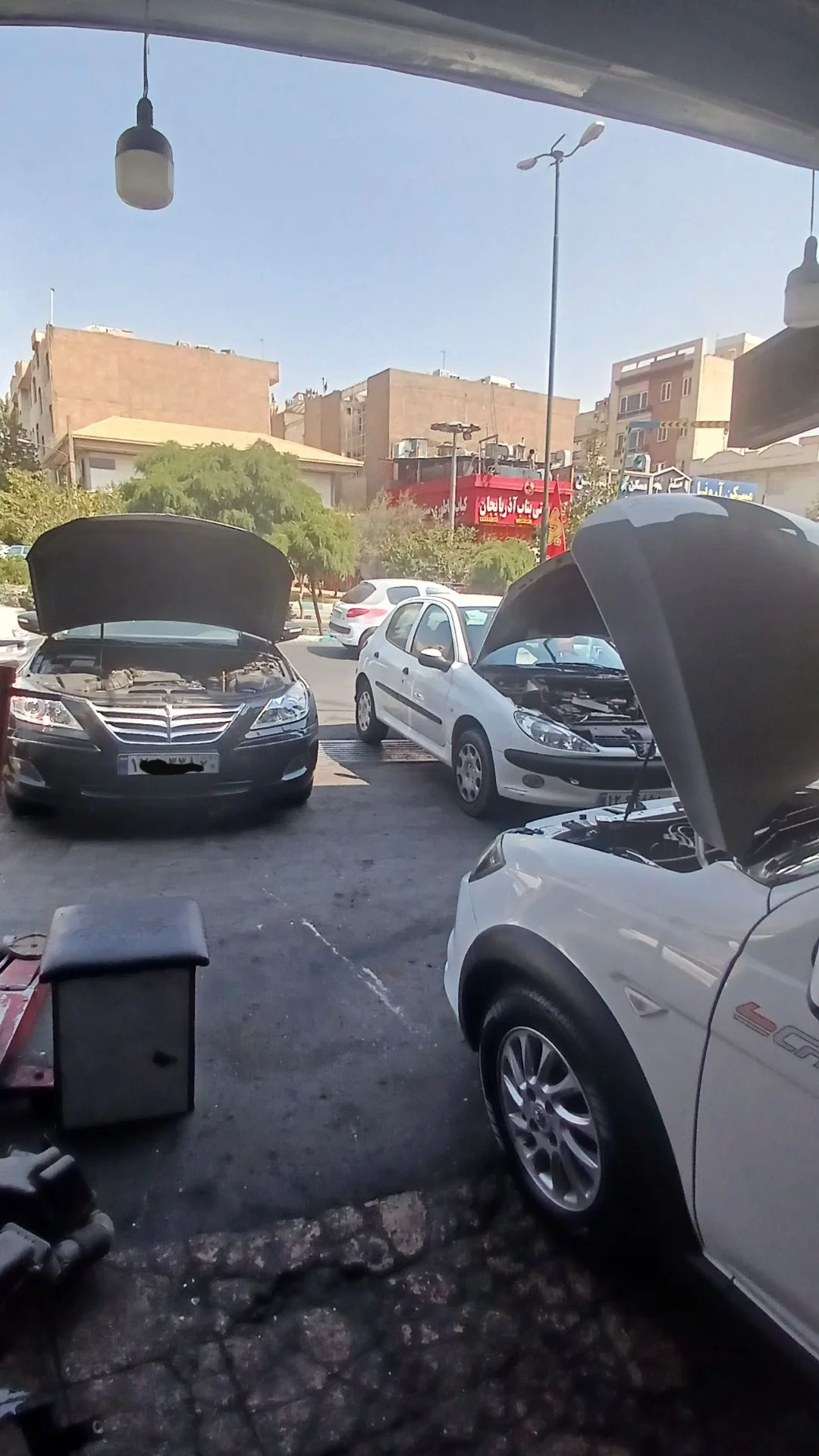 بوستر سازی و تعمیرات ABS اطمینان