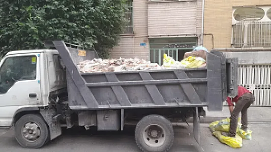 حمل نخاله ساختمانی با خاور و نیسان