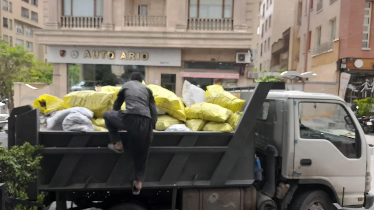 حمل نخاله ساختمانی با خاور و نیسان - تصویر 6
