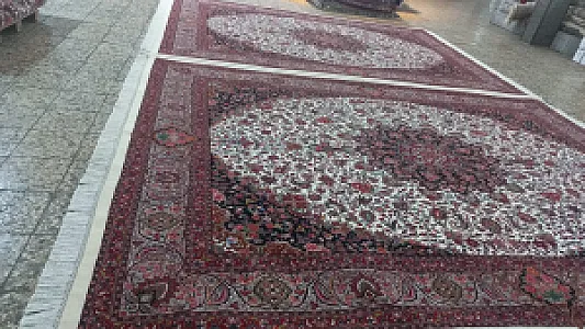 خدمات فرش دستباف جعفرزاده