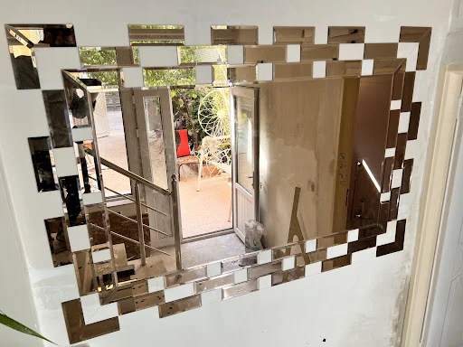 شیشه و آینه قائم مقامی - شیشه بری در تبریز
