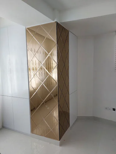 شیشه و آینه قائم مقامی - شیشه بری در تبریز