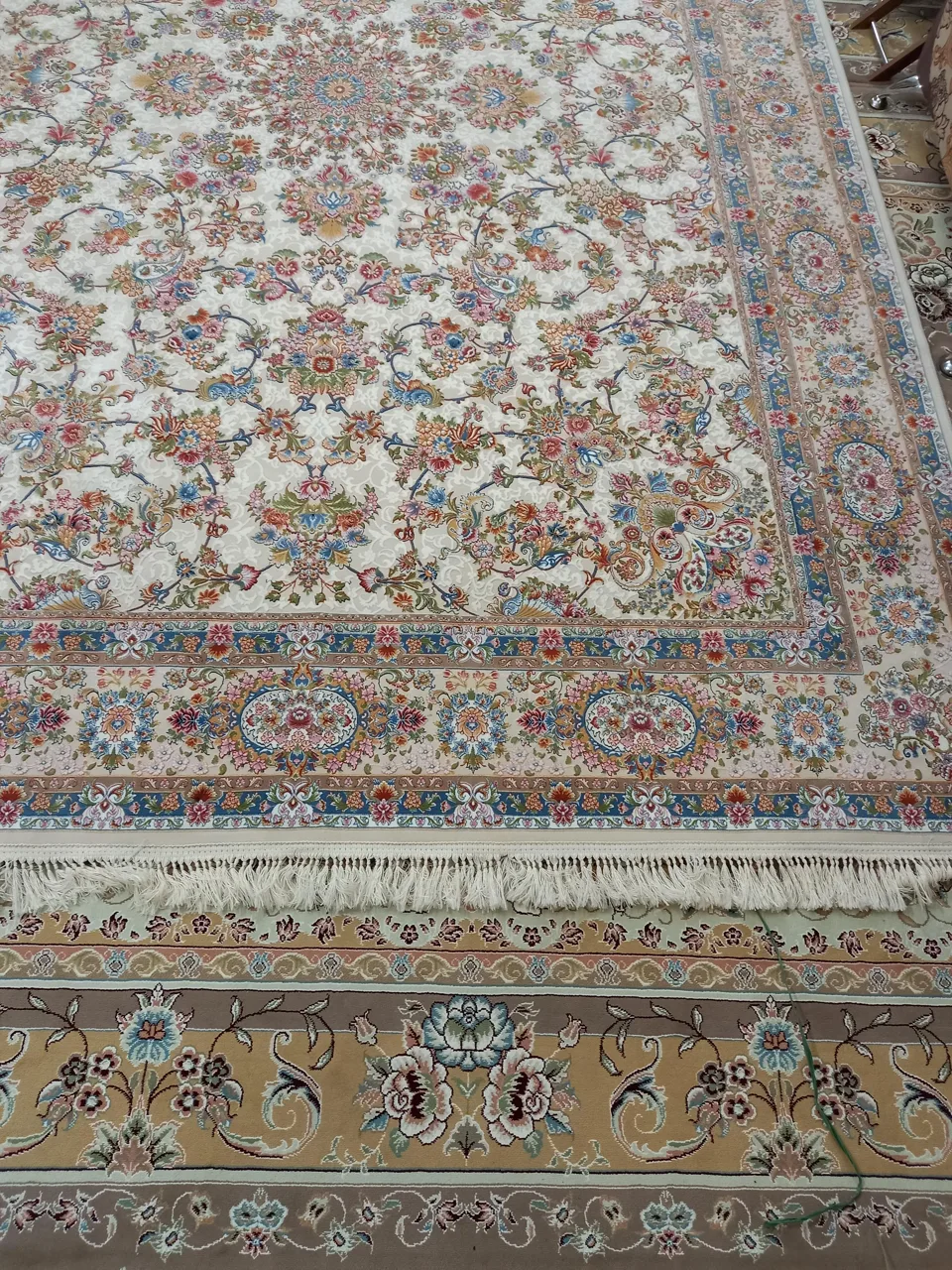 دفتر اداری قالیشویی شاطری - تصویر 2