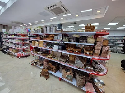 فروشگاه قلعه ای