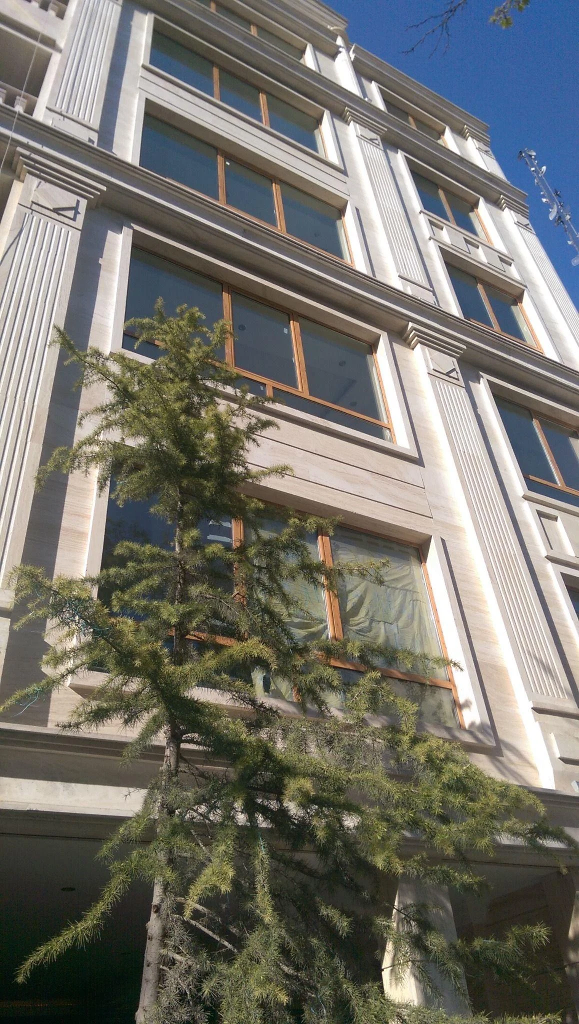 شرکت راهسازی و ساختمانی کارآفرینان ساباط - تصویر 2