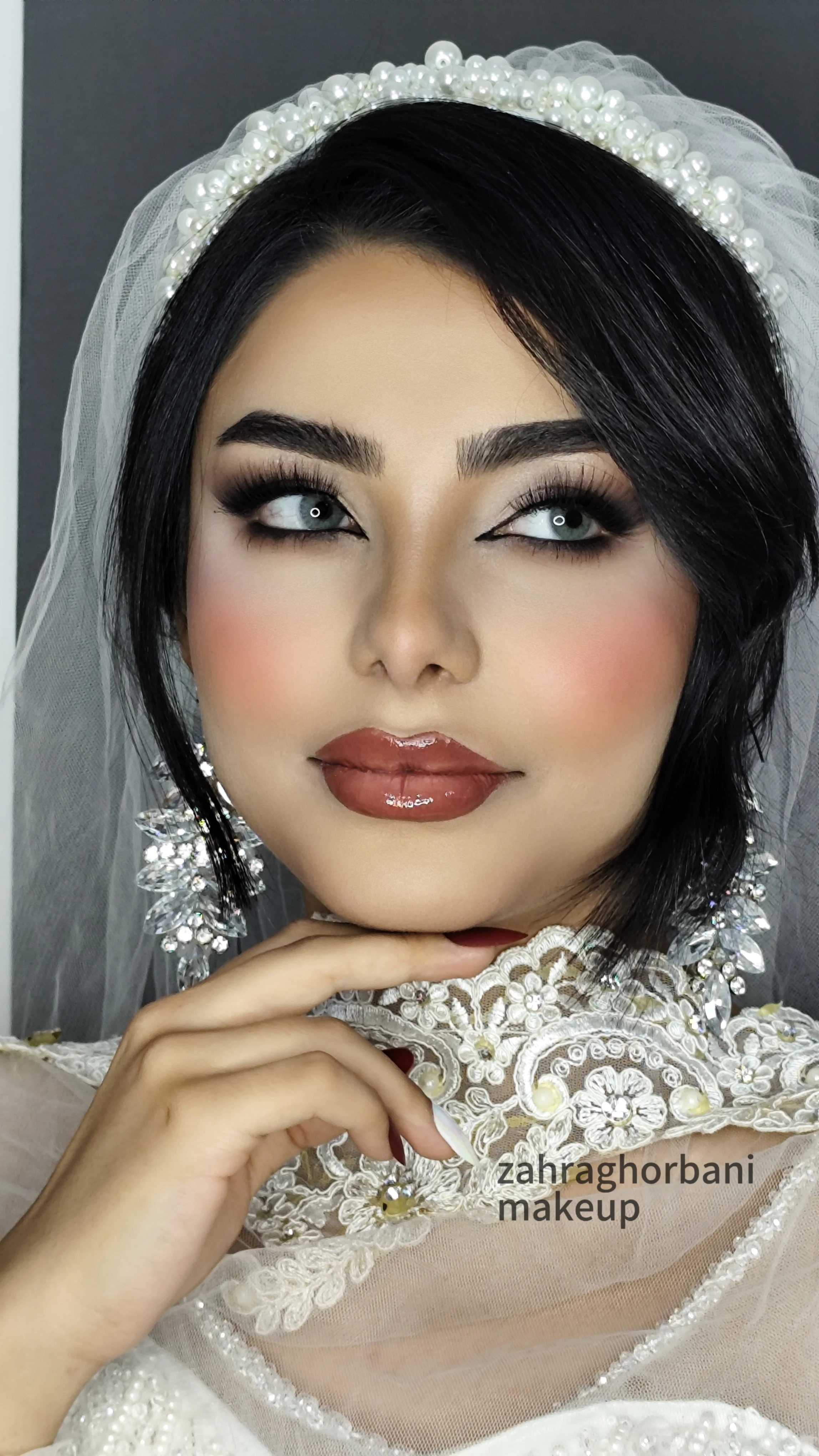 میکاپ کار زهراقربانی