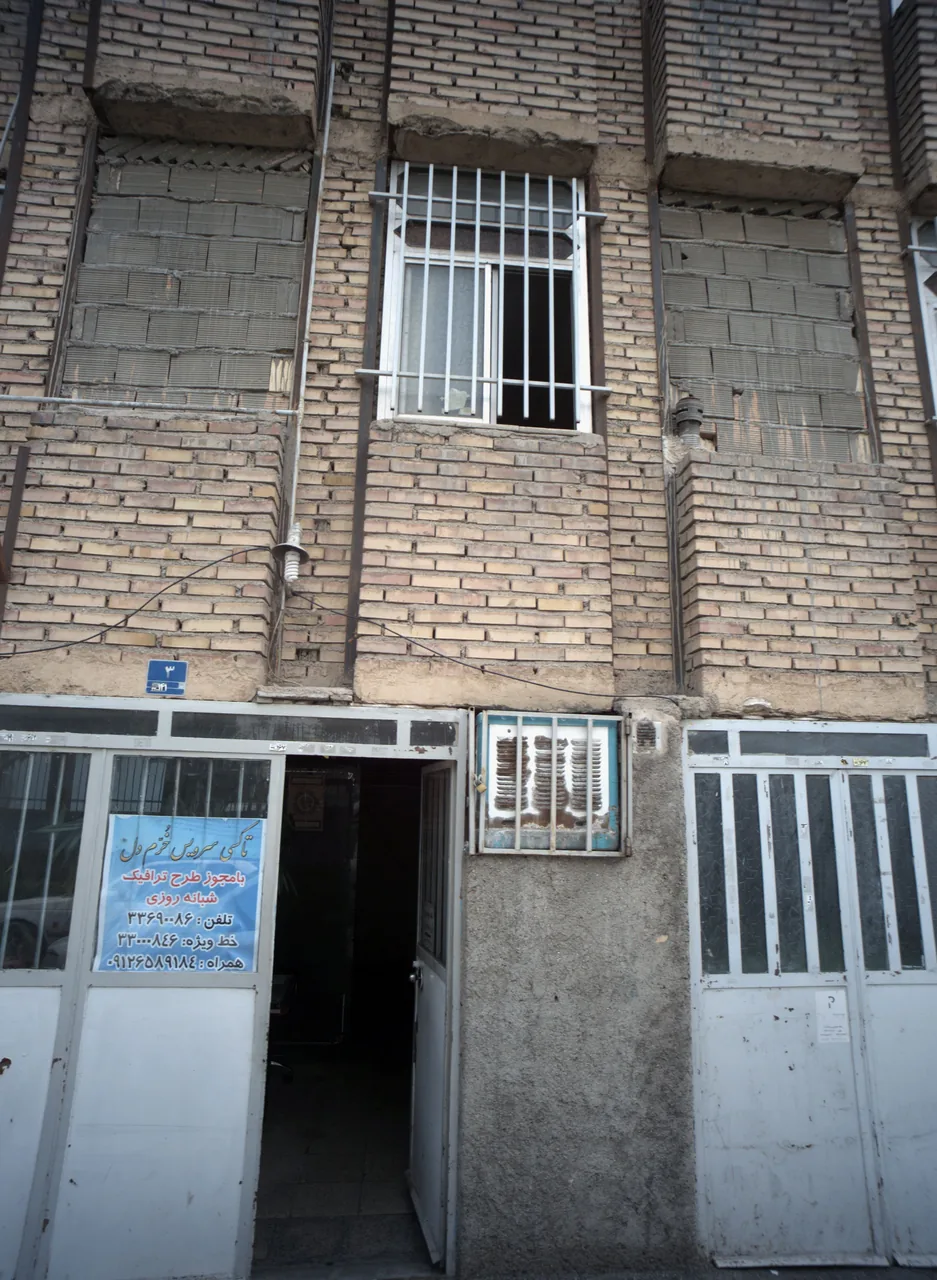 تاکسی سرویس خرم دل