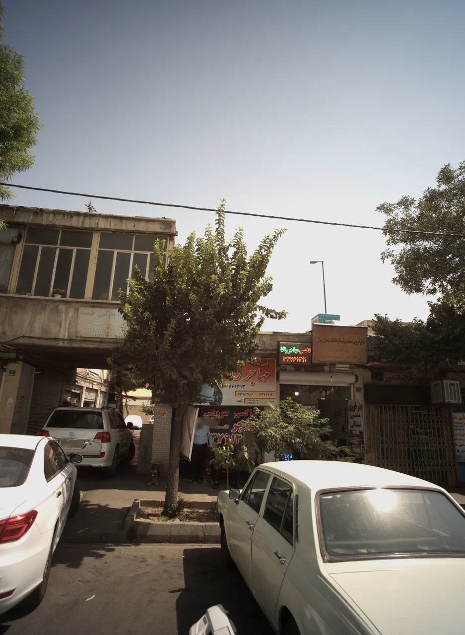 تاکسی سرویس مهاجر راگا