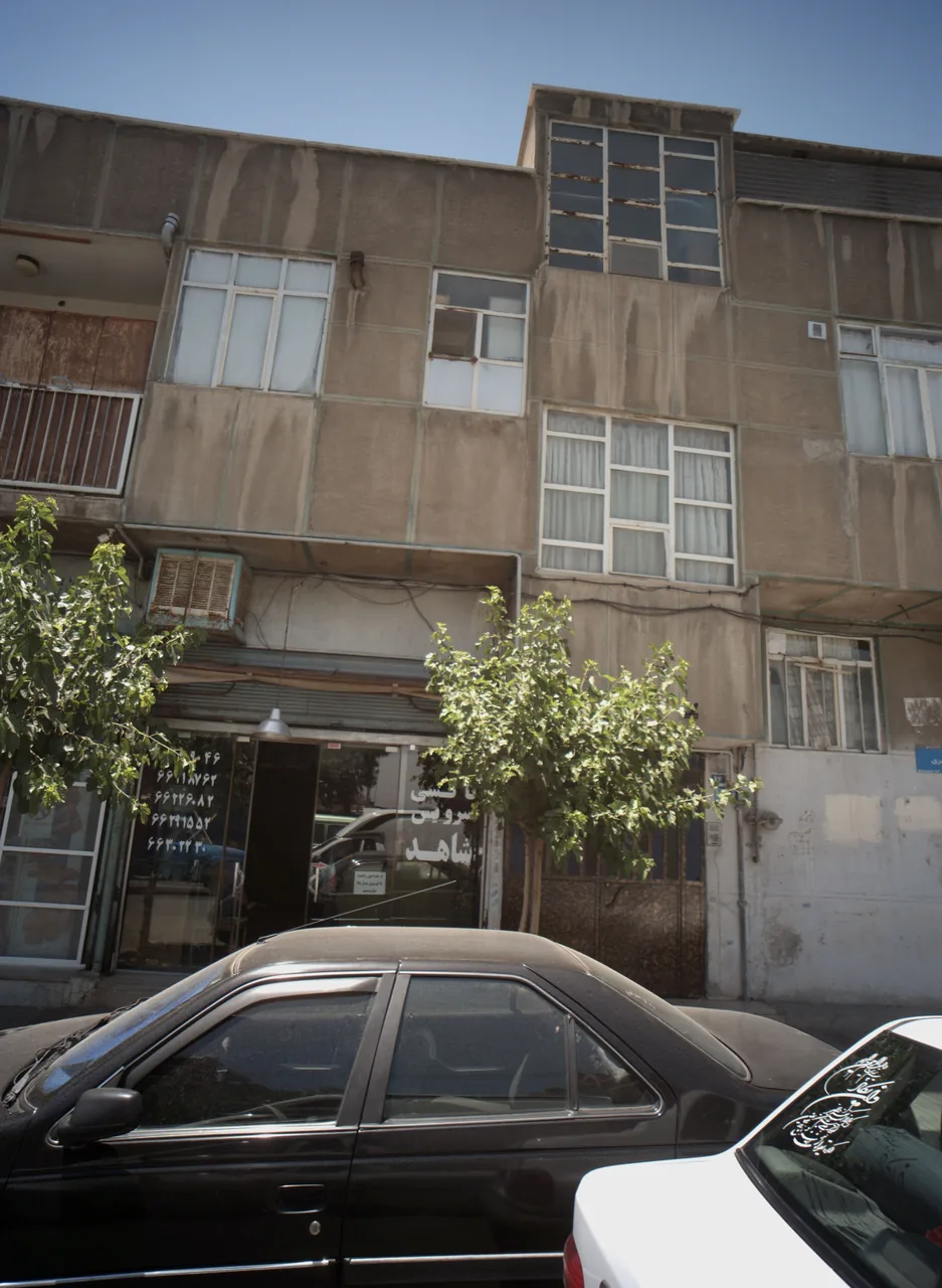 تاکسی سرویس شاهد
