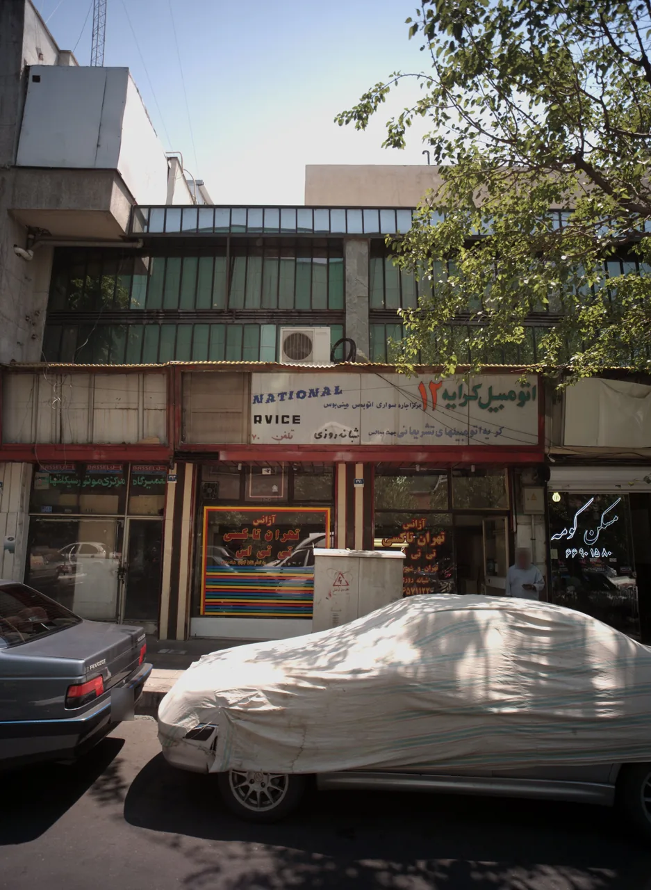 اتومبیل کرایه12