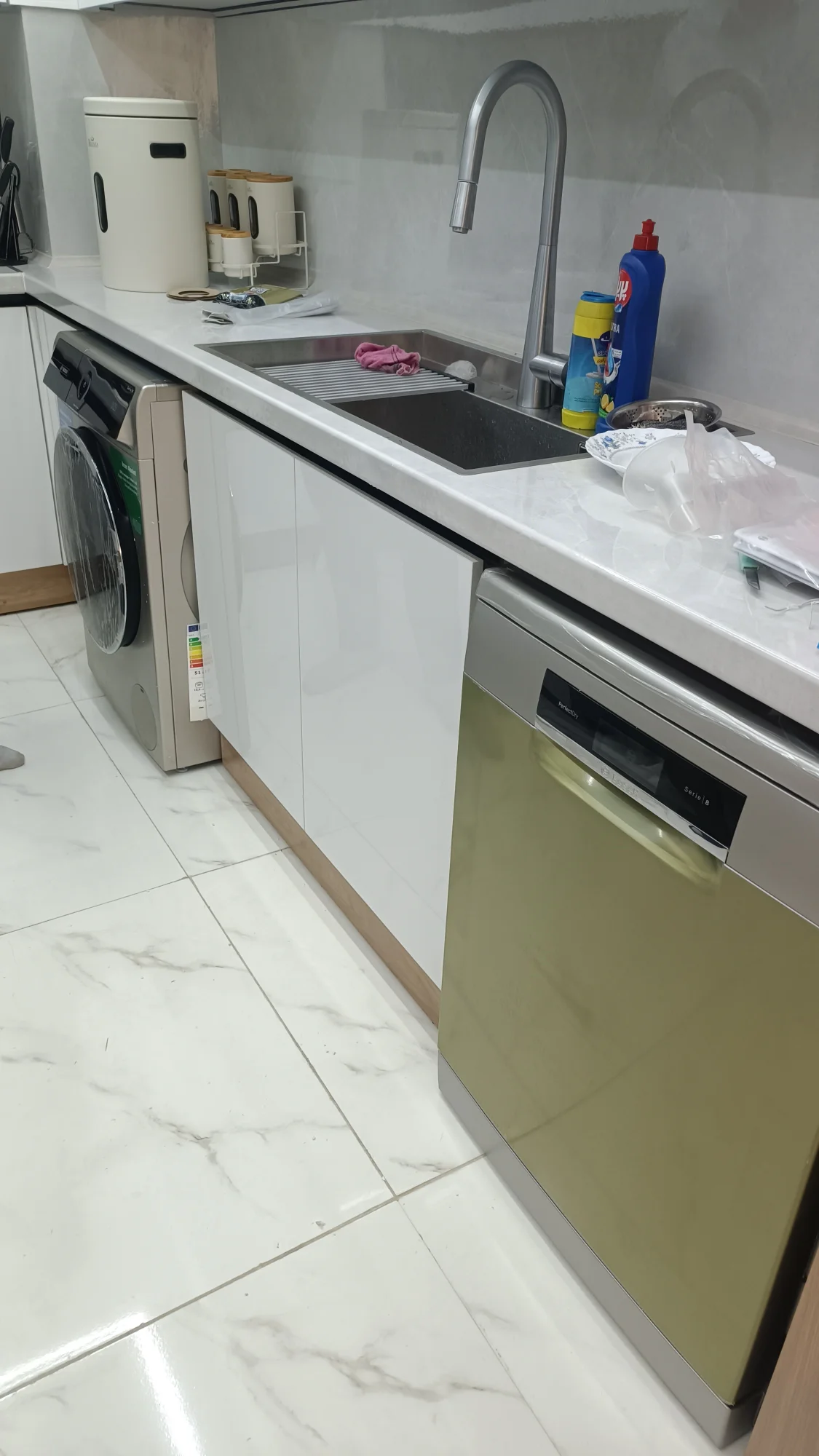 نمایندگی نصب و تعمیرات لوازم خانگی بوش سرویس