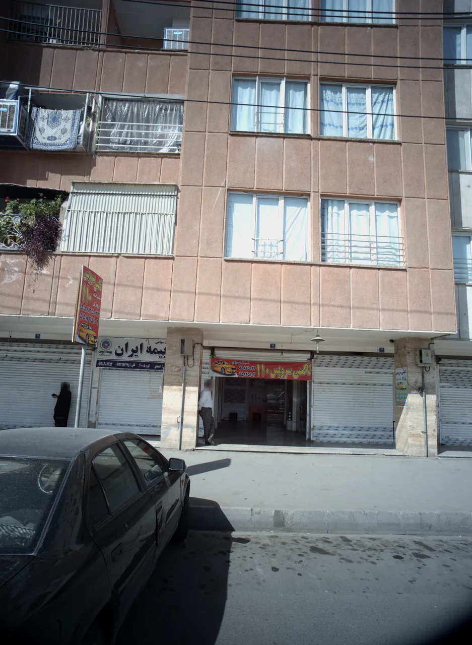 تاکسی سرویس صد و ده