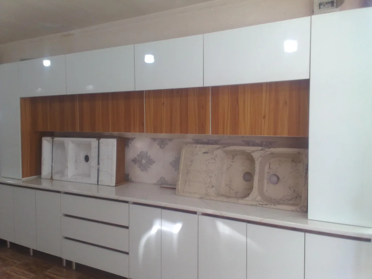 کابینت رز - تصویر 2