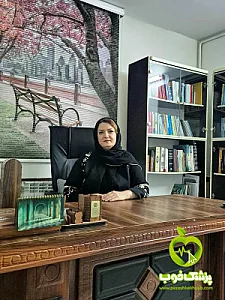 نسرین صالحی
