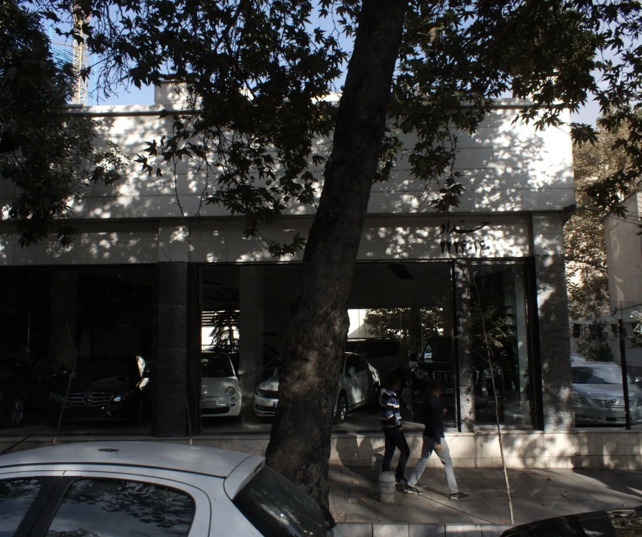 نمایشگاه اتومبیل حداد - تصویر 4