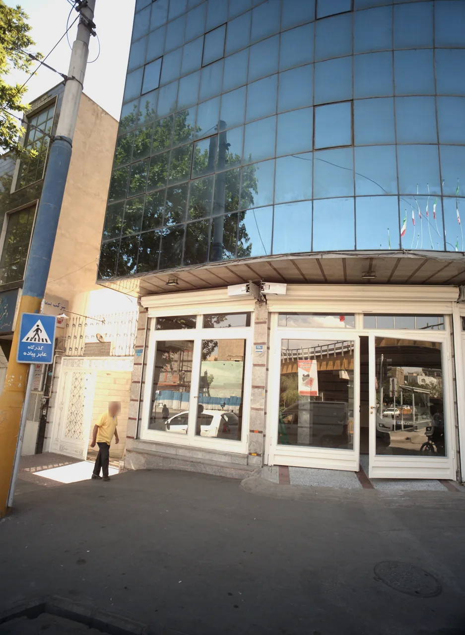 نمایشگاه اتومبیل