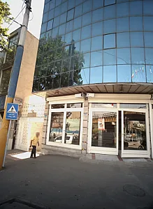نمایشگاه اتومبیل