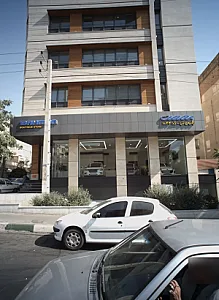 نمایشگاه اتومبیل بهمن