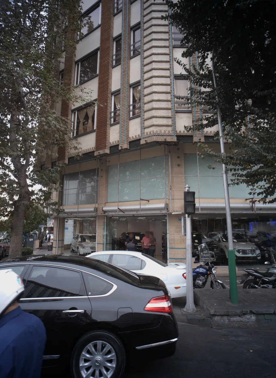 گالری اتومبیل