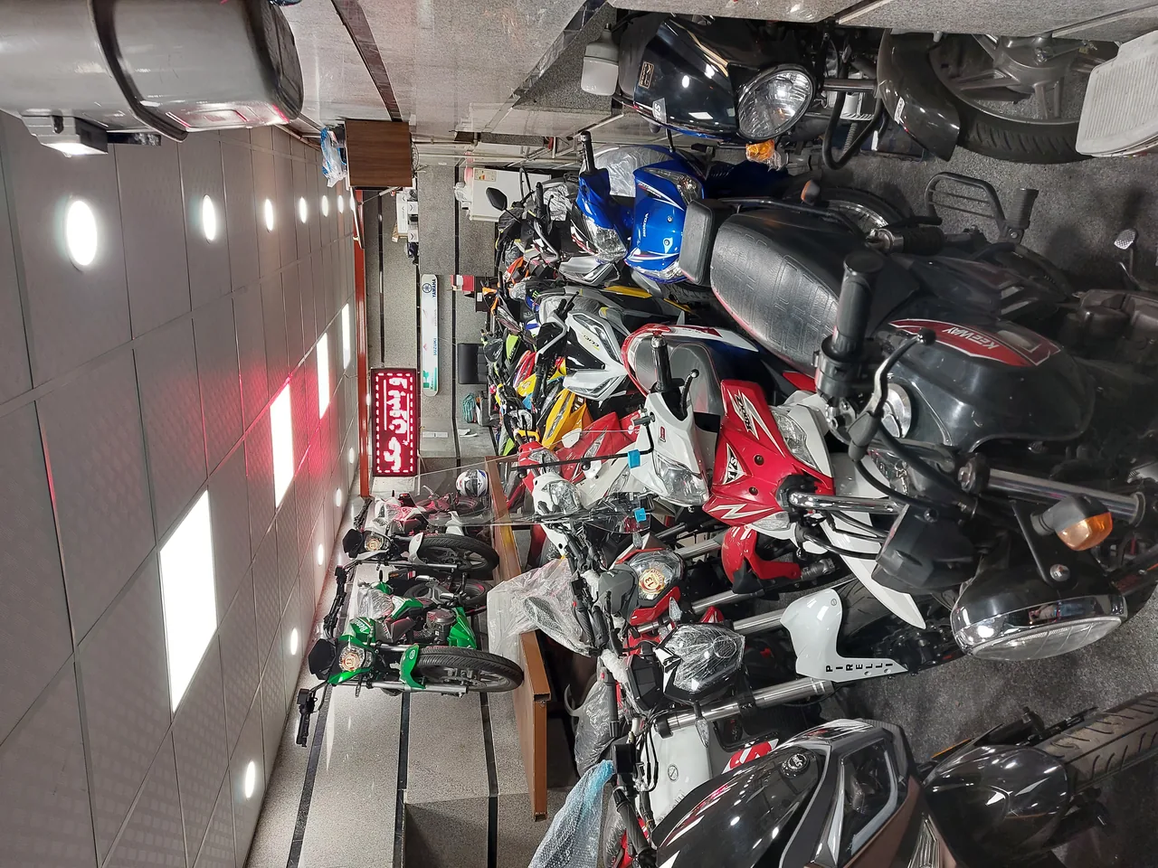 موتور سیکلت علیرضا - تصویر 2