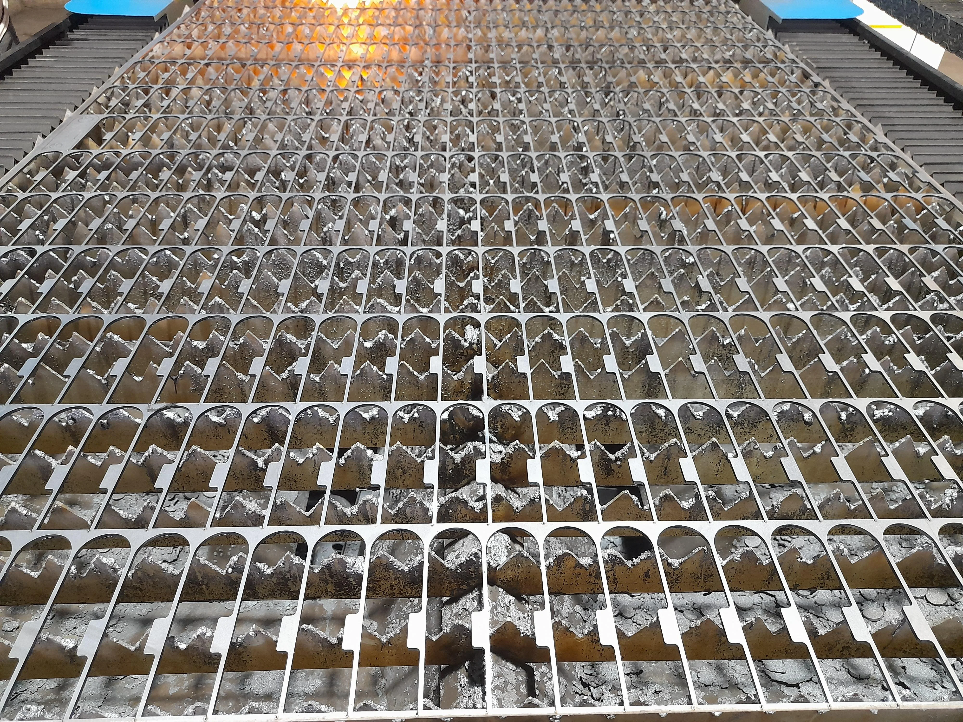 برش لیزری الماس