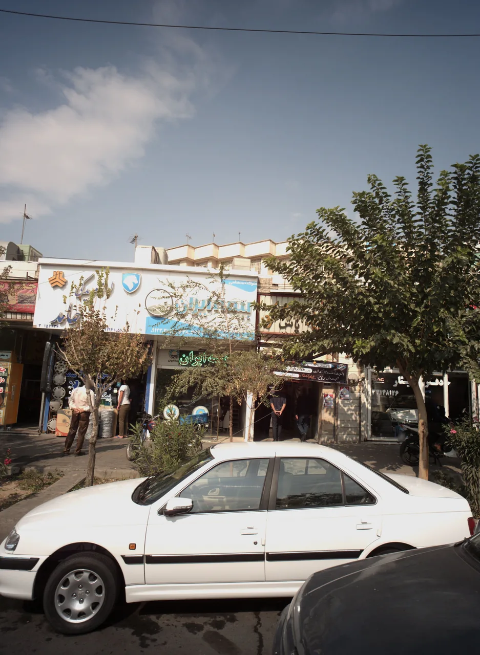 گالری اتومبیل دفتر ایثار