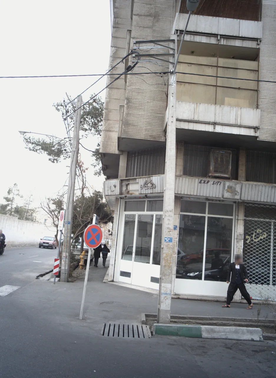 نمایشگاه اتومبیل