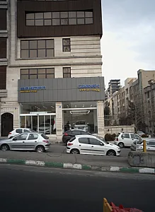 نمایشگاه ماشین بهمن