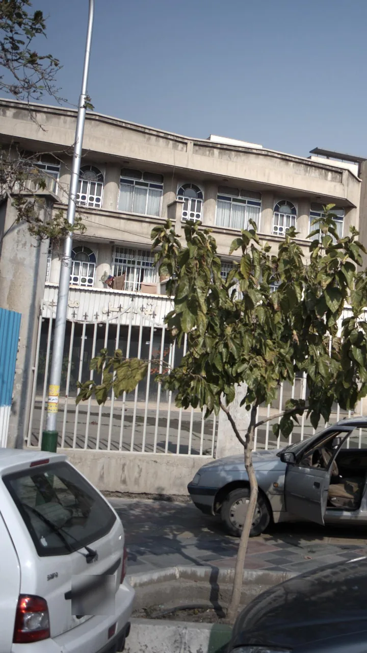 نمایشگاه اتومبیل