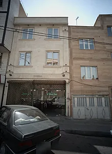 نمایشگاه اتومبیل