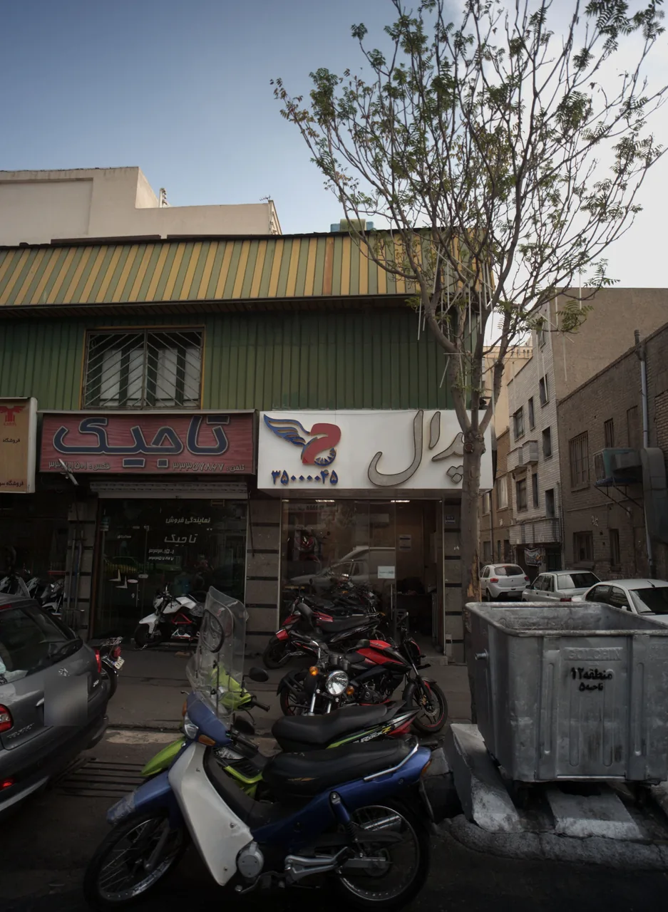 نمایشگاه فروش موتورسیکلت تاجیک - تصویر 2