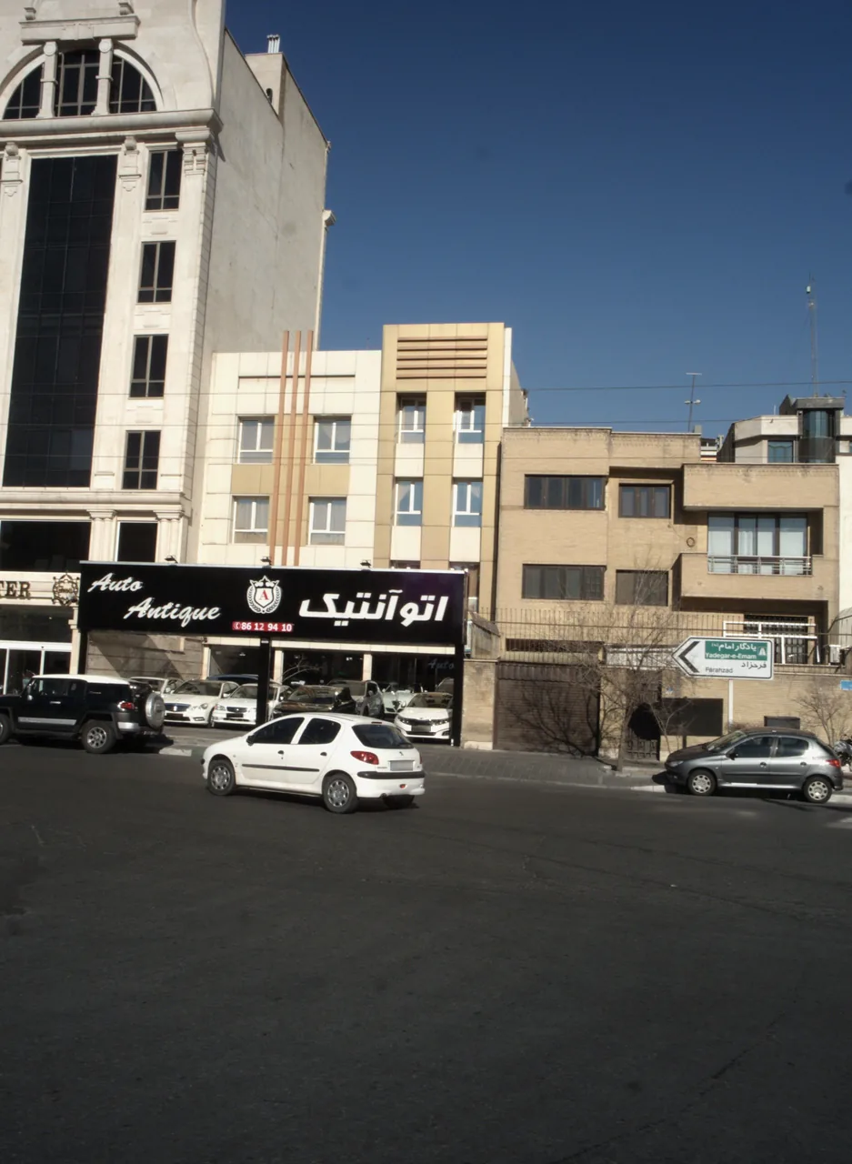 اتو آنتیک - تصویر 2